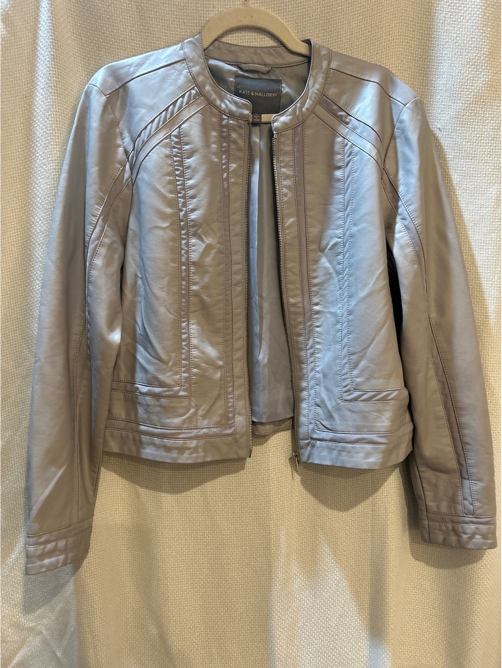 Kate & Mallory Women's Light Gray Faux Leather Jacket, Size Large